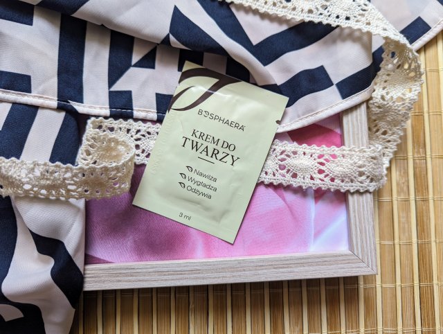 Bosphaera Krem do twarzy, Przeciwzmarszczkowy, Liftingująco-nawilżający, Do każdego rodzaju skóry