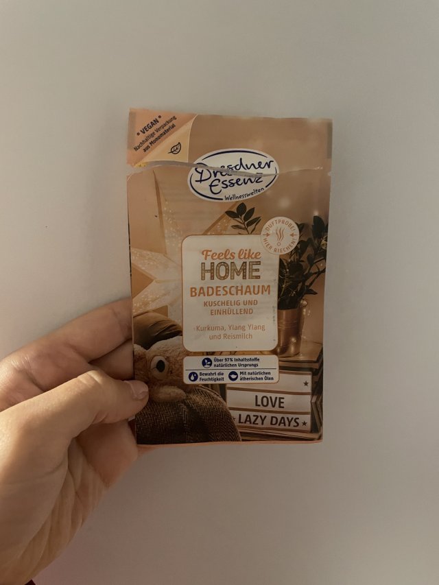 akcja denkowanie! grudzień - kosmetyki w świątecznych opakowaniach i świątecznych kolorach 🎄❄️⛄🎀🎁🎅