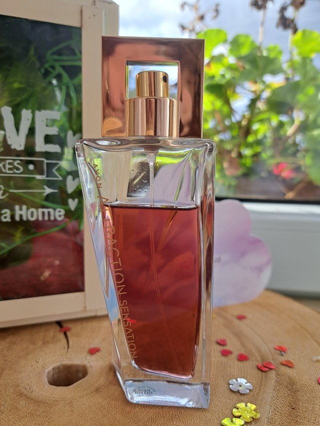 Avon Woda perfumowana, Attraction Sensation EDP