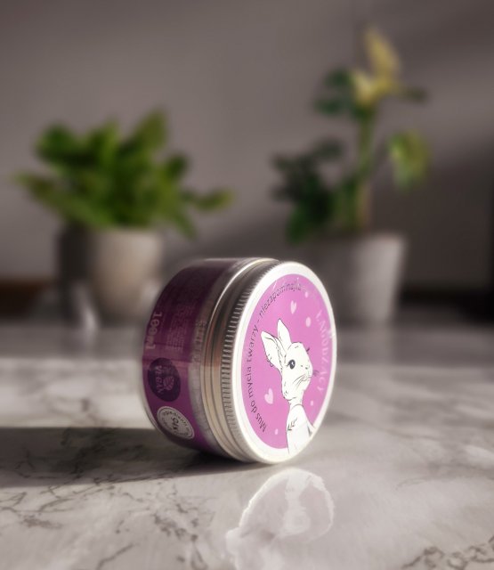 LaQ Mus do mycia twarzy, Łagodzący, Niezapominajka 