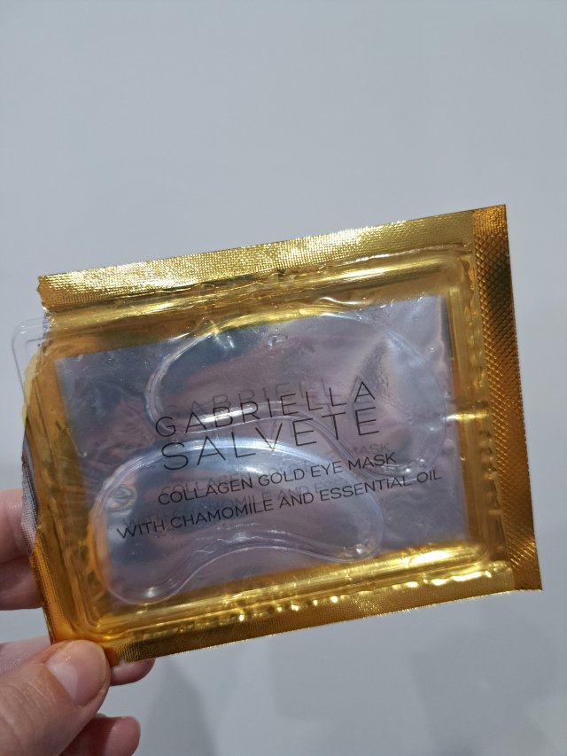 akcja denkowanie! grudzień - kosmetyki w świątecznych opakowaniach i świątecznych kolorach 🎄❄️⛄🎀🎁🎅