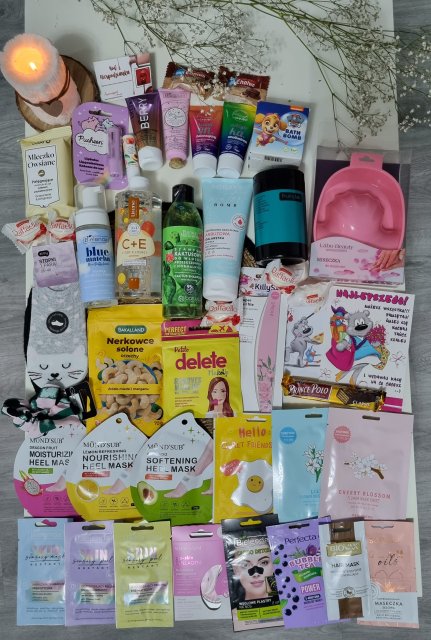 ✩ Kalendarz urodzinowy Clouders ✩