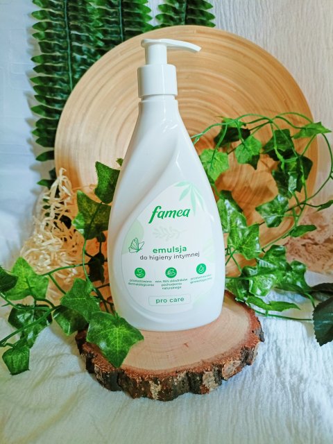 famea Emulsja do higieny intymnej, Pro Care