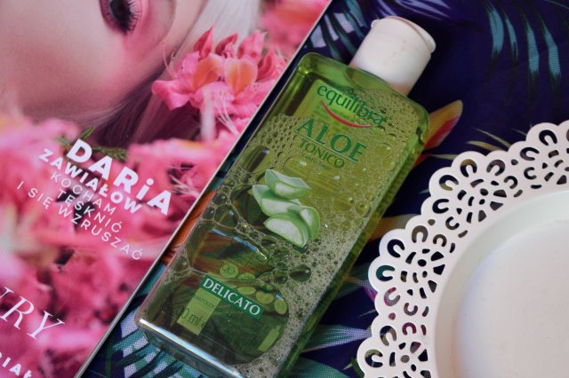aloesowy tonik do twarzy 