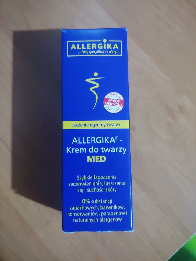 Allergika Krem do twarzy, Med, Leczenie egzemy twarzy