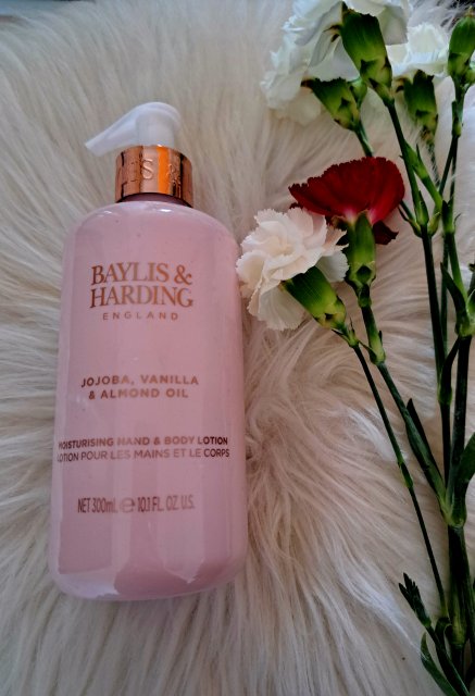 Baylis & Harding Balsam do ciała, Jojoba, Vanilla & Almond Oil