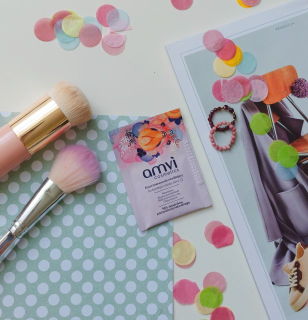 AMVI Cosmetics Krem do twarzy, Intensywnie nawilżający, Każdy rodzaj skóry
