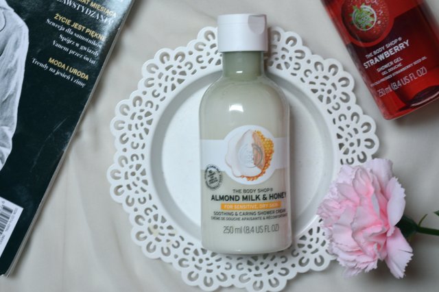 żel pod prysznic The Body Shop 