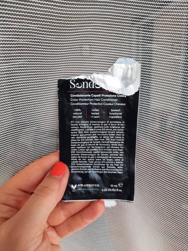 akcja denkowanie! grudzień - kosmetyki w świątecznych opakowaniach i świątecznych kolorach 🎄❄️⛄🎀🎁🎅