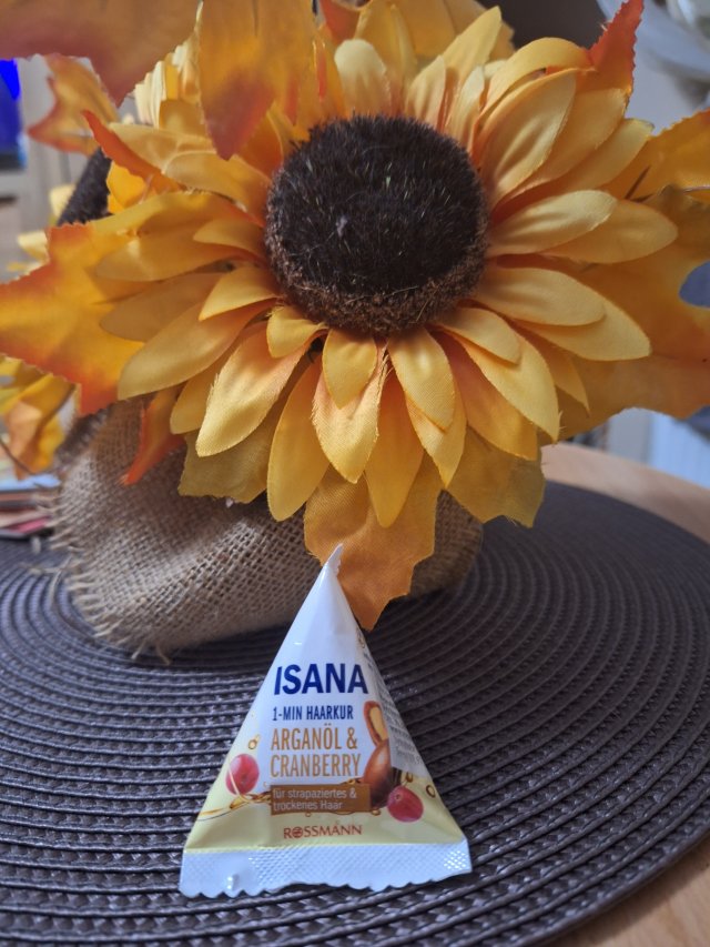 Isana Odżywka do włosów, 1-Minute Haarkur, Arganöl & Cranberry