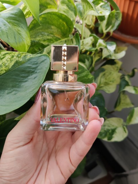 Valentino Woda perfumowana, Voce Viva EDP