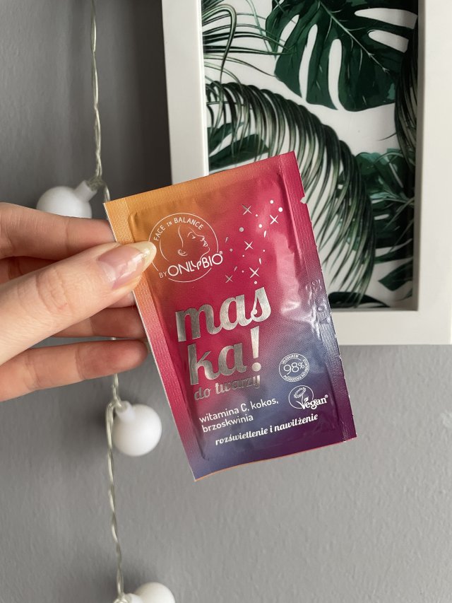 OnlyBio Maseczka do twarzy, Witamina C, kokos, brzoskwinia, Rozświetlenie i nawilżenie