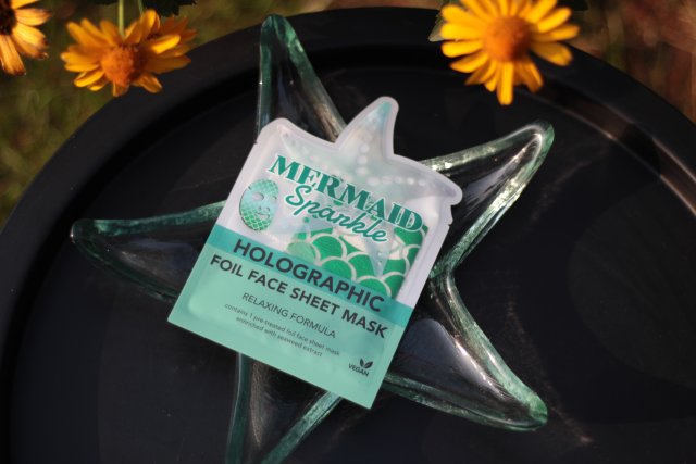 Maxbrands Marketing B.V. Maseczka do twarzy w płachcie, Holographic, Mermaid Sparkle, Formuła relaksująca