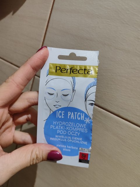 akcja denkowanie! grudzień - kosmetyki w świątecznych opakowaniach i świątecznych kolorach 🎄❄️⛄🎀🎁🎅