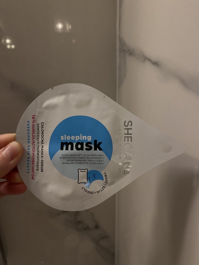 Shecare Maska-serum do twarzy, Phenomen Skin Beauty, Całonocna, nawilżająco-rozświetlająca, 16% nawilżających humektantów