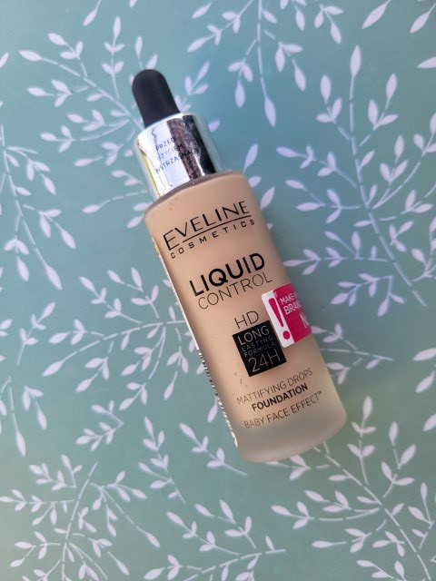 Eveline Podkład do twarzy, Liquid Control HD, odcień 015 Light Vanilla