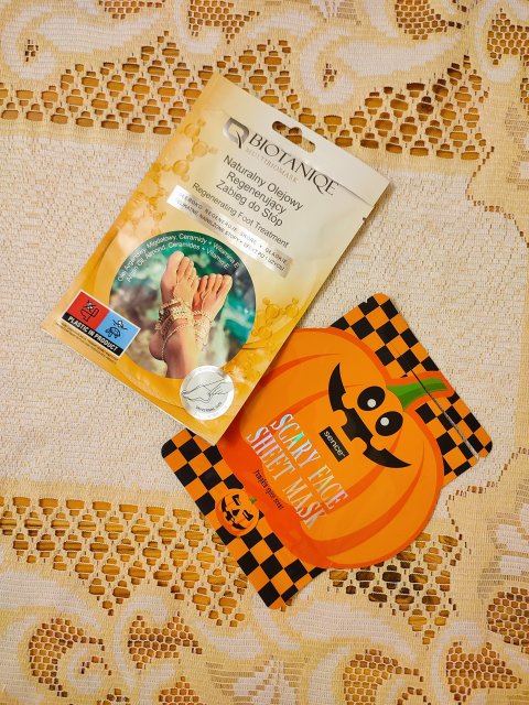 akcja denkowanie! grudzień - kosmetyki w świątecznych opakowaniach i świątecznych kolorach 🎄❄️⛄🎀🎁🎅