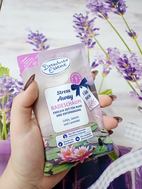 Dresdner Essenz Pianka do kąpieli, Stress Away