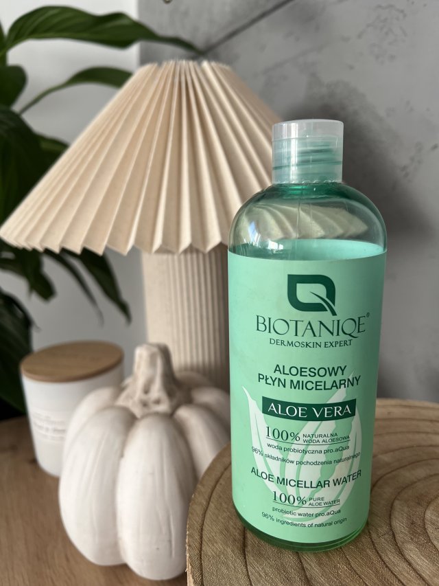 Biotaniqe Aloe Vera, Płyn micelarny, Aloesowy 