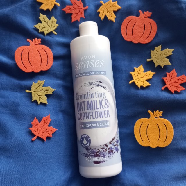 Avon Senses, Żel pod prysznic, Moon Milk Collection, Comforting Oat Milk & Cornflower, Kremowy, Mleko owsiane i chaber