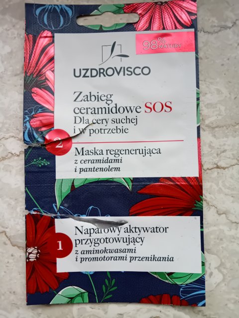 akcja denkowanie! grudzień - kosmetyki w świątecznych opakowaniach i świątecznych kolorach 🎄❄️⛄🎀🎁🎅