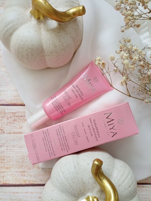 Miya Cosmetics Secret Glow, Krem z witaminami, Rozświetlający, all-in-one, Oczy-Twarz-Dekolt