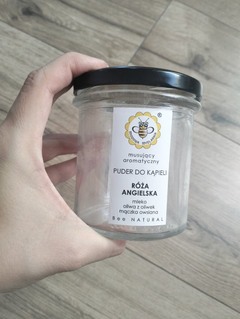 Miodowa Mydlarnia Puder do kąpieli, Róża angielska