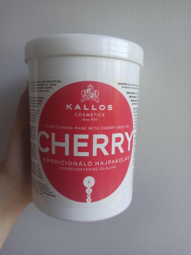 akcja denkowanie! grudzień - kosmetyki w świątecznych opakowaniach i świątecznych kolorach 🎄❄️⛄🎀🎁🎅