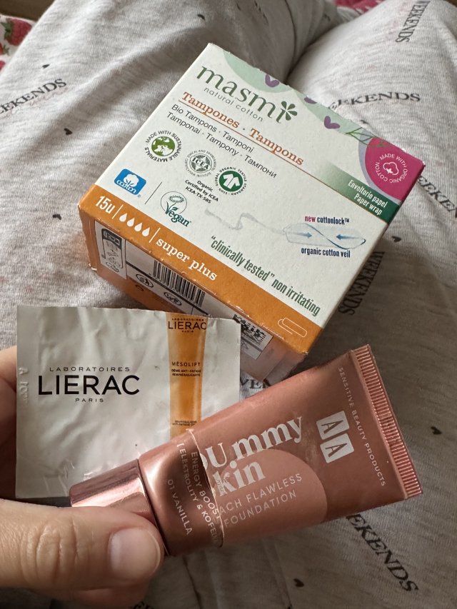 akcja denkowanie! grudzień - kosmetyki w świątecznych opakowaniach i świątecznych kolorach 🎄❄️⛄🎀🎁🎅