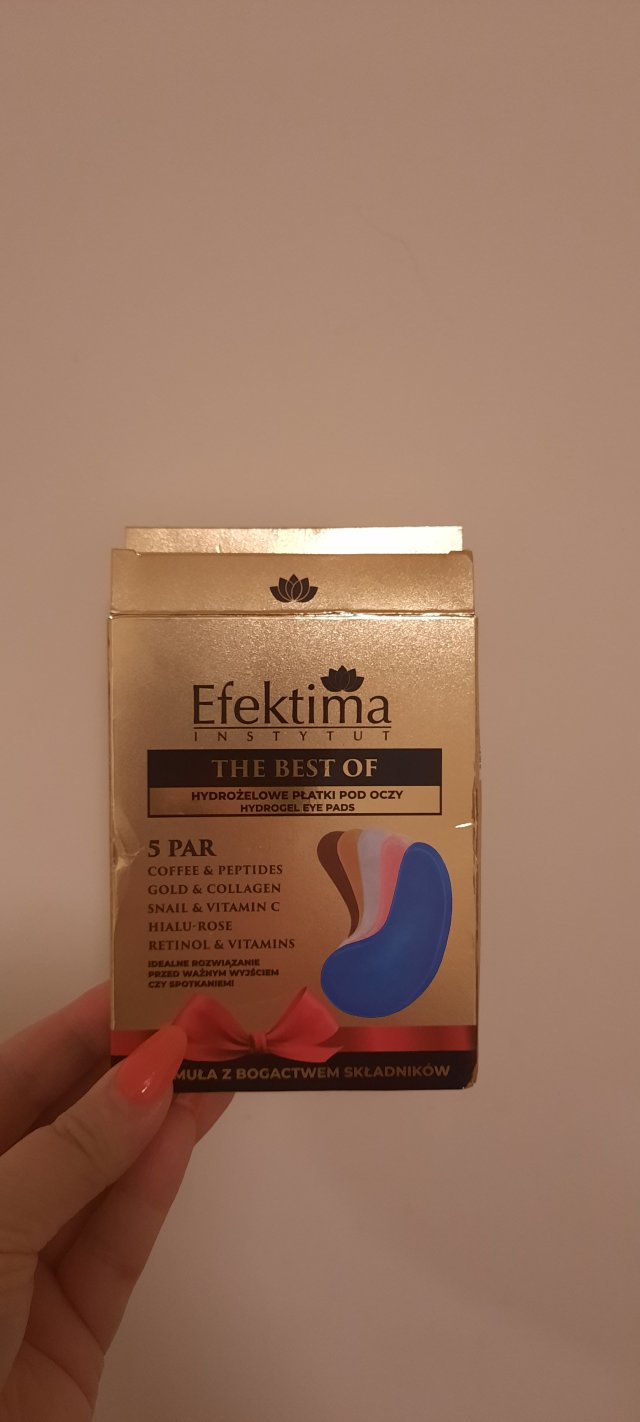 akcja denkowanie! grudzień - kosmetyki w świątecznych opakowaniach i świątecznych kolorach 🎄❄️⛄🎀🎁🎅