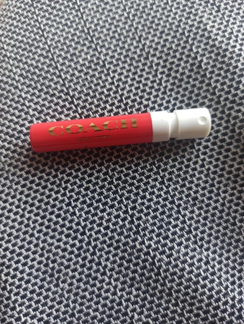 akcja denkowanie! grudzień - kosmetyki w świątecznych opakowaniach i świątecznych kolorach 🎄❄️⛄🎀🎁🎅