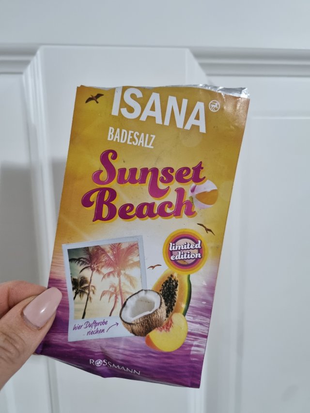 akcja denkowanie! grudzień - kosmetyki w świątecznych opakowaniach i świątecznych kolorach 🎄❄️⛄🎀🎁🎅