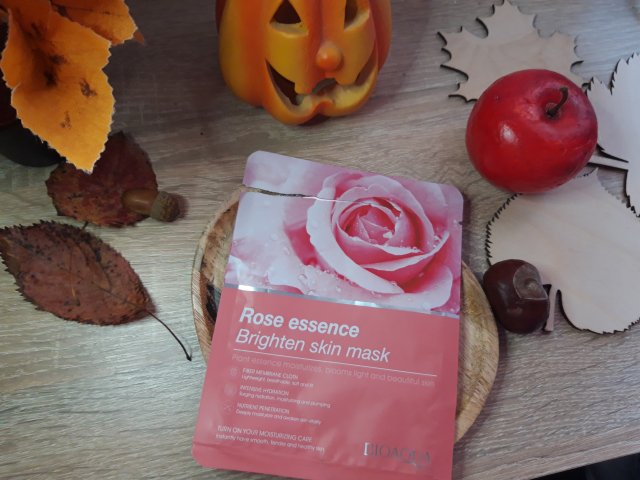 BIOAQUA Maseczka do twarzy w płacie, Rose Essence