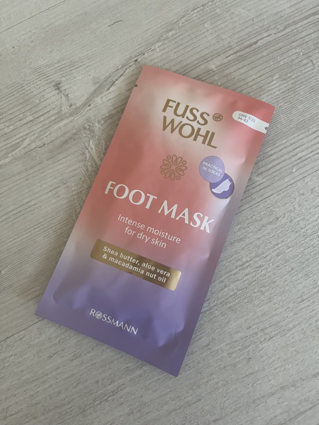 Fusswohl Maska do stóp w postaci skarpetek, Intensywnie Nawilżająca, Z masłem shea, aloesem i olejem makadamia, Fussmaske im Strumpf