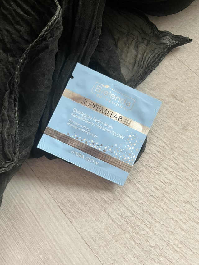 Bielenda Professional, Supremelab, Hydra Glow, Bezolejowy hydro-krem nawadniający do twarzy z efektem Glow