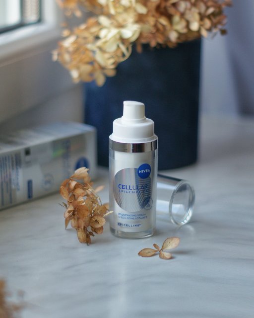 NIVEA Cellular Epigenetics  Serum do twarzy, odmładzające