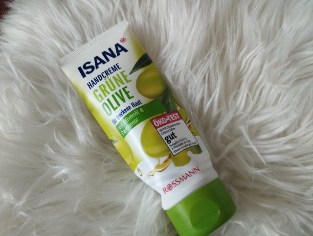 Isana Krem do rąk, Oliwkowy