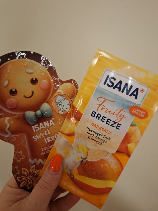 Denkowanie część druga :) Grudzień, kosmetyki w świątecznych opakowaniach lub w świątecznych kolorach: czerwonym, zielonym i złotym 