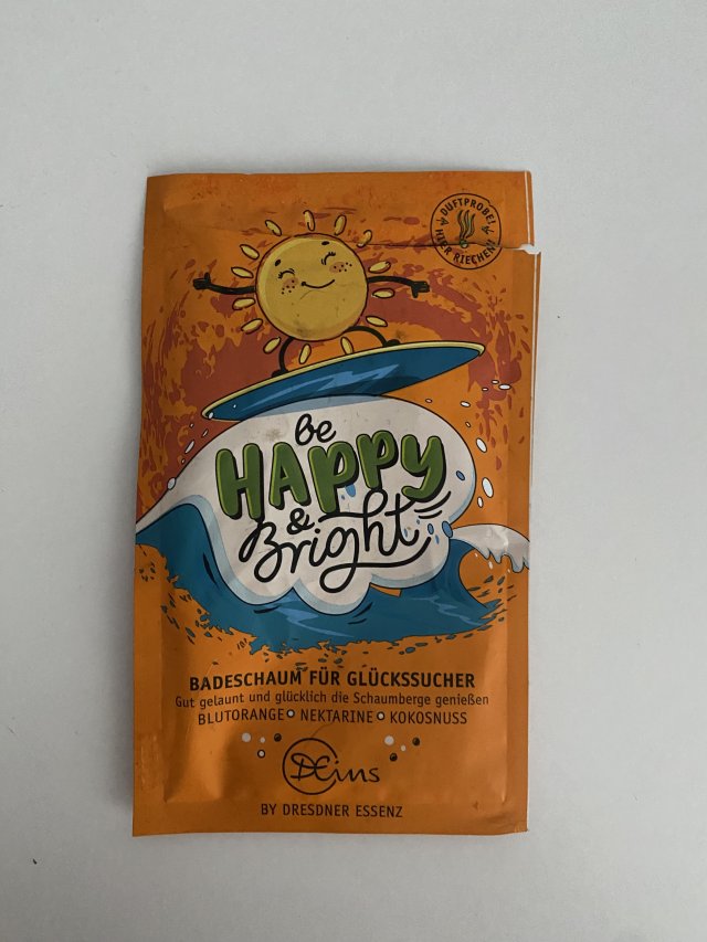 Denkowanie część druga :) Grudzień, kosmetyki w świątecznych opakowaniach lub w świątecznych kolorach: czerwonym, zielonym i złotym 