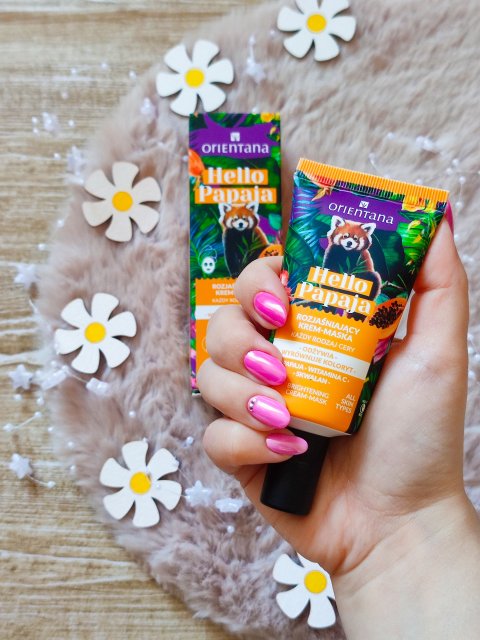 Rozświetlający krem maska 