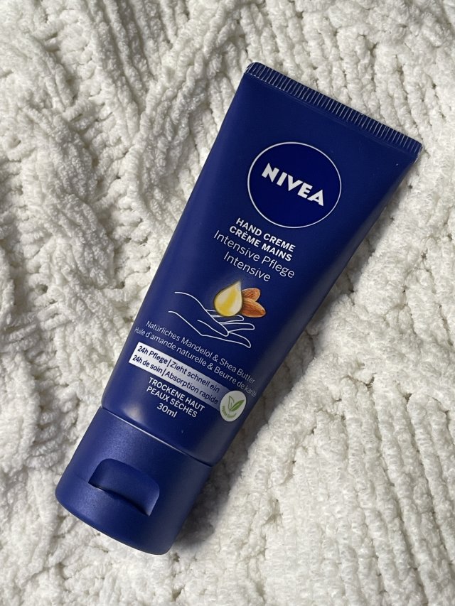 Nivea Krem do rąk, Intensive, Almond Oil, Intensywne Odżywienie
