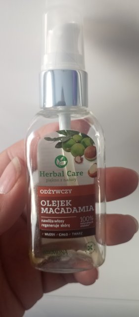 Denkowanie część druga :)  Październik: kolory spadających liści i kolory jesieni: brąz, czerwień, pomarańcz i żółć, a także beżowy i złoty 