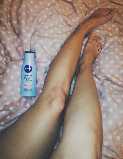 Nivea Olejek w balsamie, Kwiat Wiśni i olejek jojoba, Skóra normalna i sucha