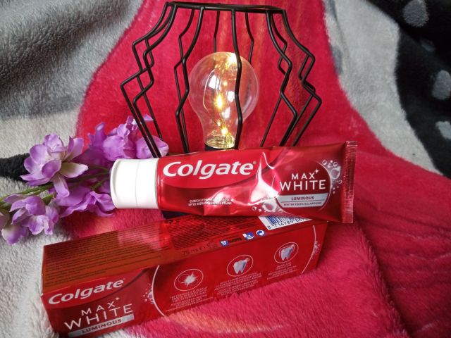 Colgate Pasta do zębów, Max White, Luminous