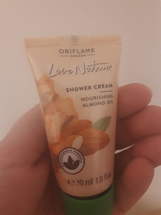 akcja denkowanie! grudzień - kosmetyki w świątecznych opakowaniach i świątecznych kolorach 🎄❄️⛄🎀🎁🎅