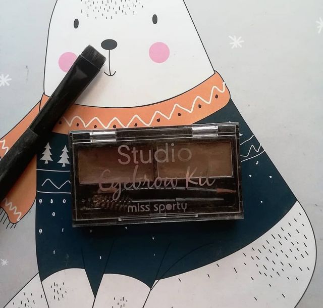 Miss Sporty Studio Eyebrow Kit, Zestaw do makijażu brwi