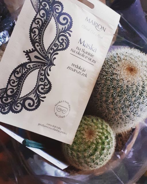 Marion Black Cat Mask, Maska pod oczy, Redukcja zmarszczek