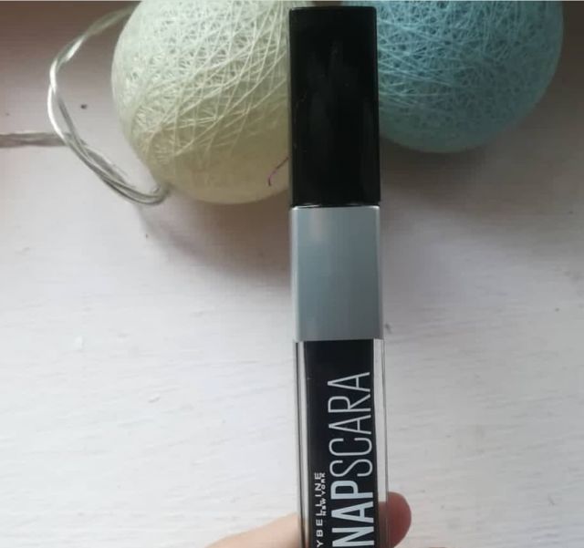 Maybelline Snapscara, Tusz do rzęs, nr 01 Pitch Black