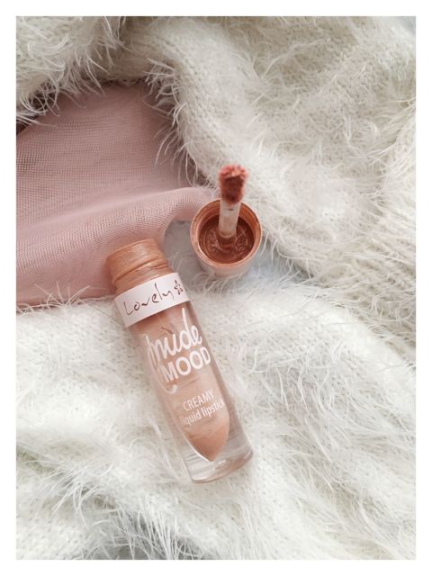Lovely Nude Mood, Creamy Liquid Lipstick, Pomadka do ust w płynie, Kremowa, nr 1