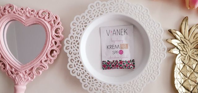Sylveco Vianek, Krem BB 1, Seria różowa, Łagodzący, Ekstrakt z jeżówki, SPF 15